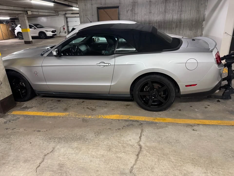 2012 Ford S197 Mustang - Image 9 of 15