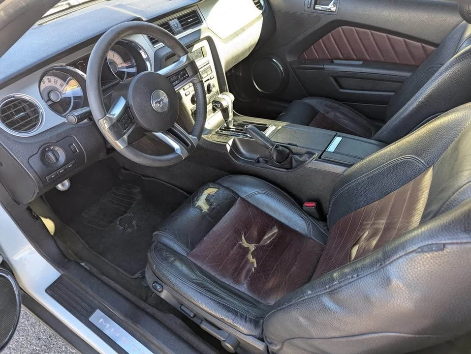2012 Ford S197 Mustang - Image 11 of 11