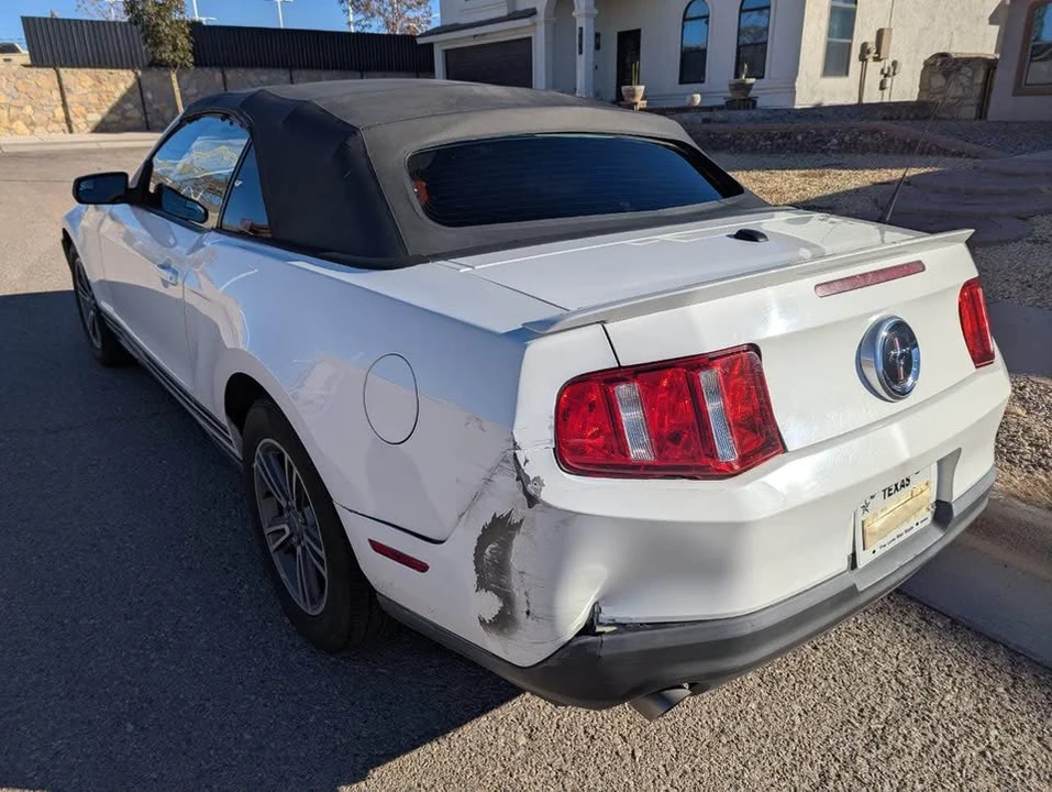 2012 Ford S197 Mustang - Image 10 of 11