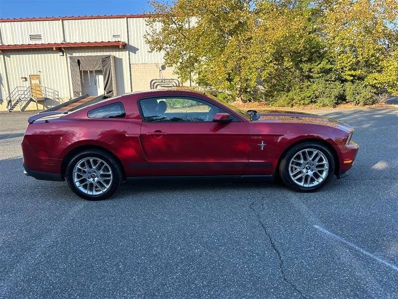 2012 Ford S197 Mustang - Image 7 of 17