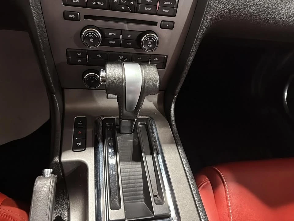 2012 Ford S197 Mustang - Image 11 of 12