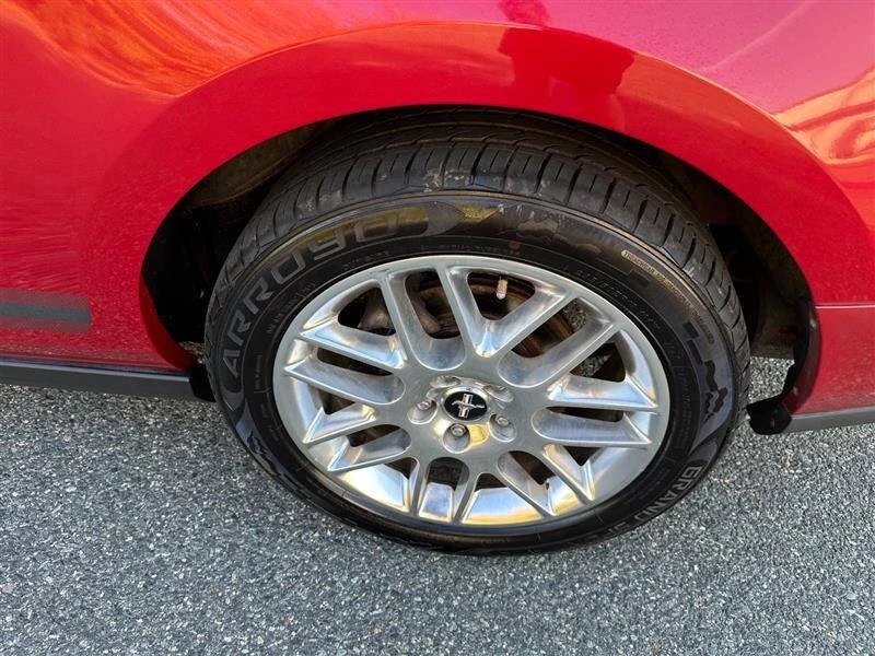 2012 Ford S197 Mustang - Image 10 of 17