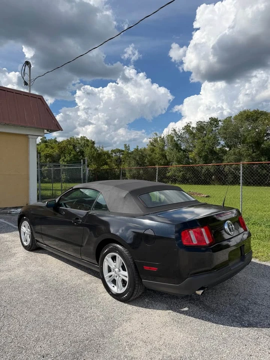 2012 Ford S197 Mustang - Image 5 of 14