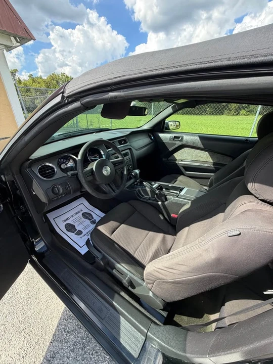 2012 Ford S197 Mustang - Image 6 of 14