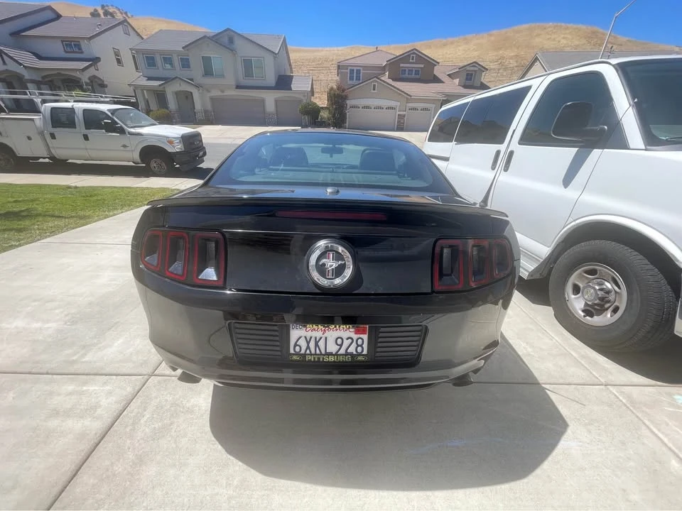 2012 Ford S197 Mustang - Image 4 of 9