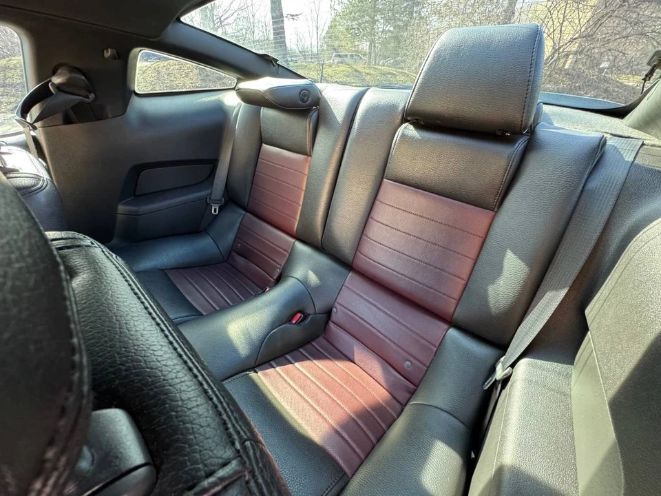 2012 Ford S197 Mustang - Image 14 of 19