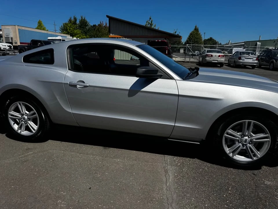 2012 Ford S197 Mustang - Image 4 of 17