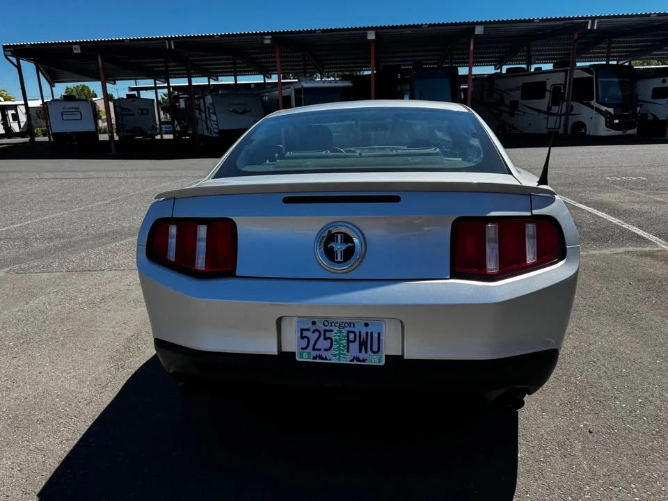 2012 Ford S197 Mustang - Image 6 of 17