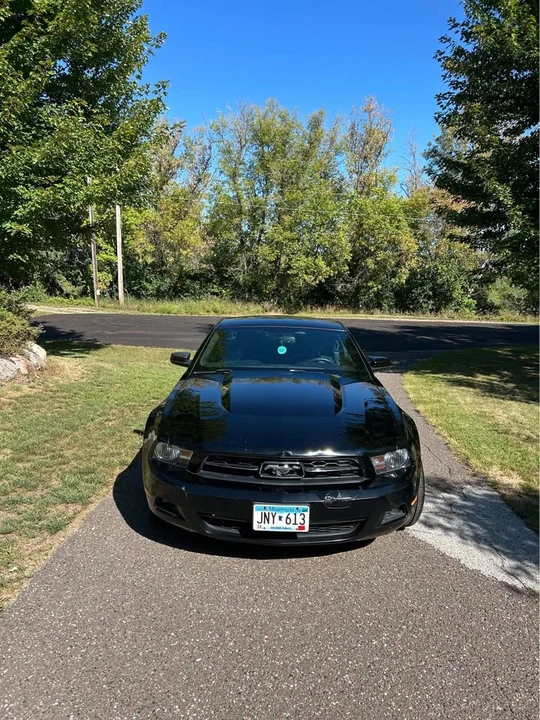 2012 Ford S197 Mustang - Image 2 of 17