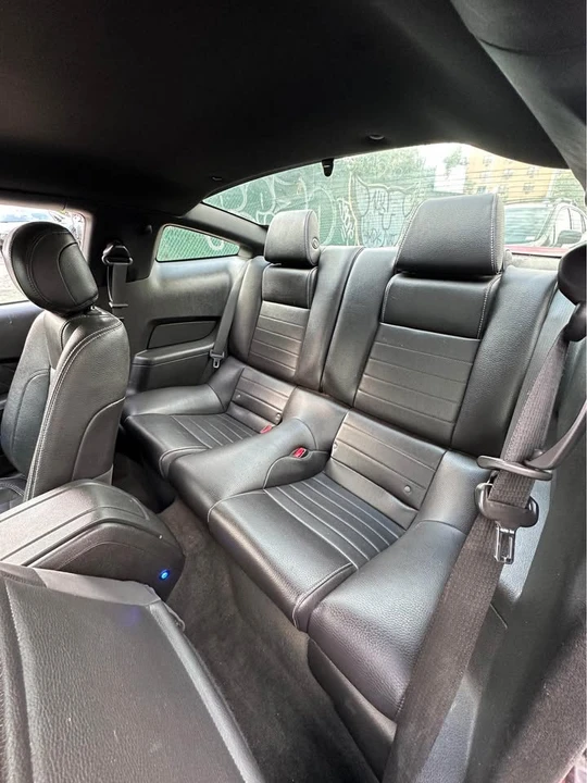 2012 Ford S197 Mustang - Image 10 of 15
