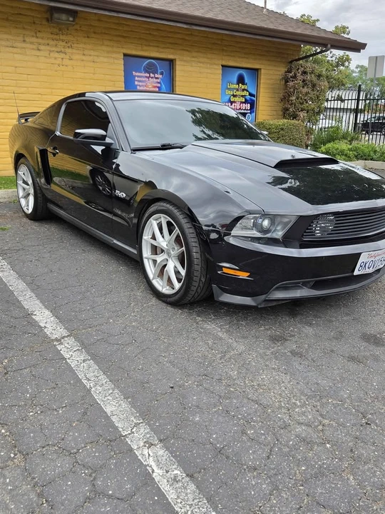 2012 Ford S197 Mustang - Image 4 of 10