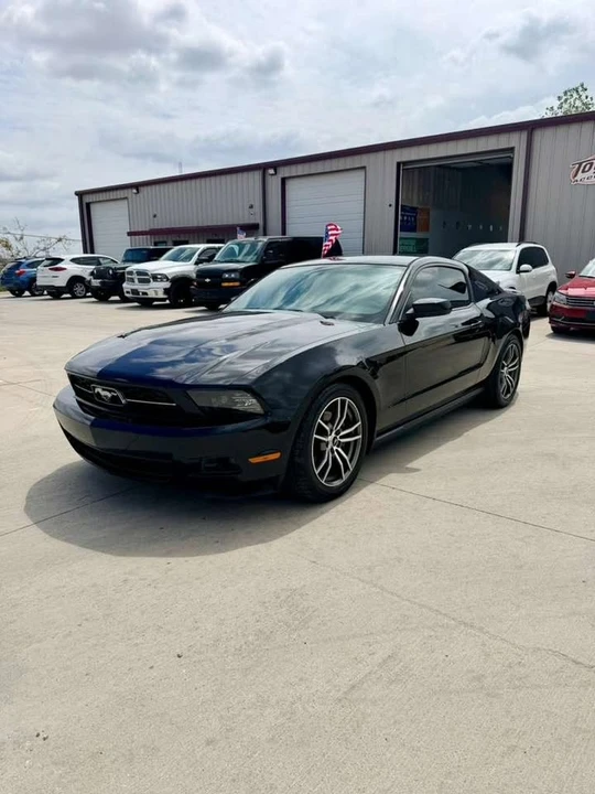 2012 Ford S197 Mustang - Image 2 of 12