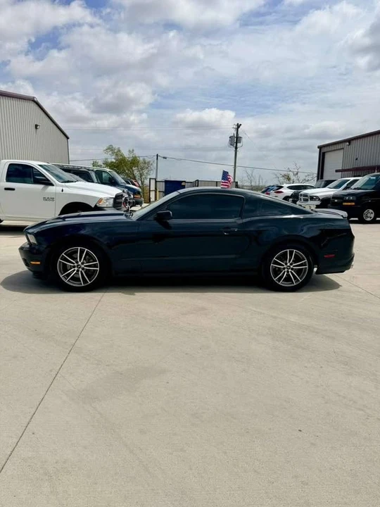2012 Ford S197 Mustang - Image 9 of 12