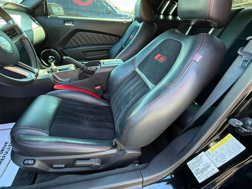 2012 Ford S197 Mustang - Image 2 of 12