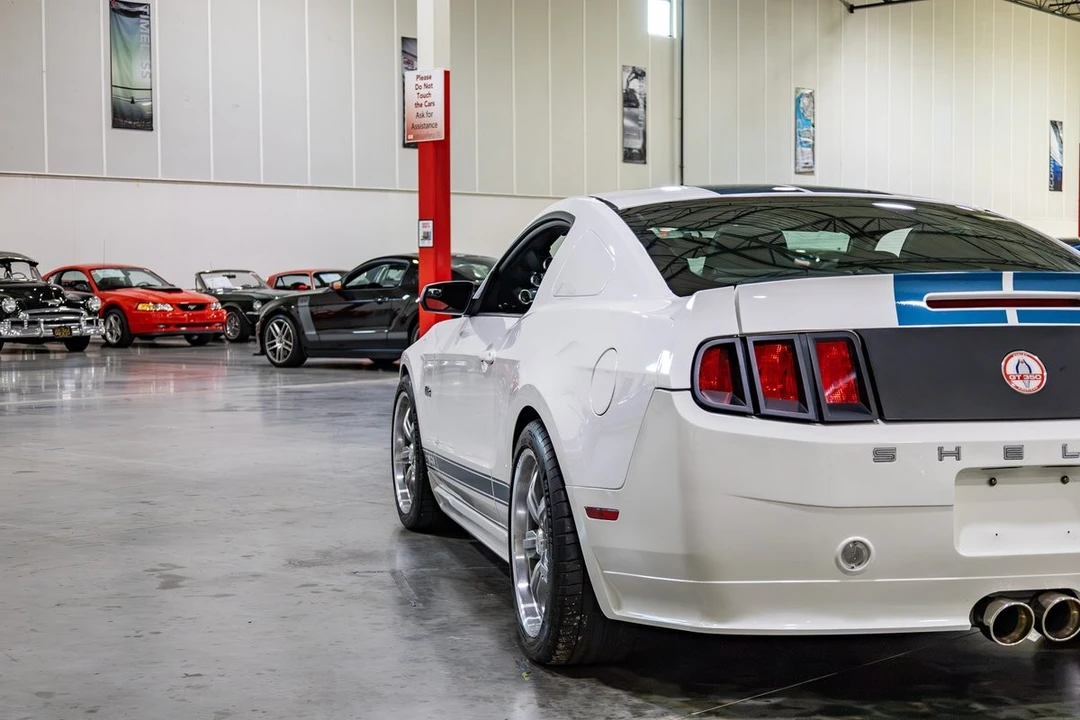 2012 Ford Mustang - Image 28 of 31