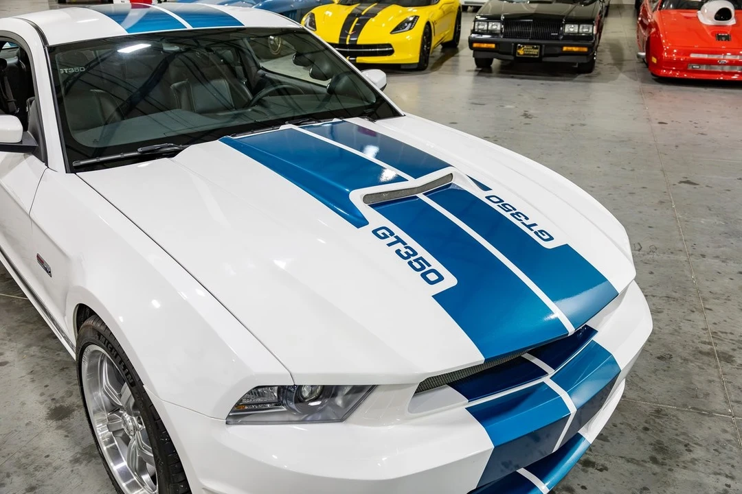 2012 Ford Mustang - Image 19 of 31