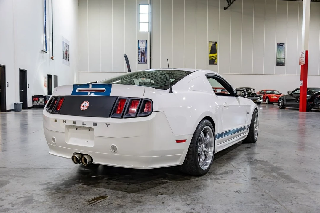 2012 Ford Mustang - Image 7 of 31