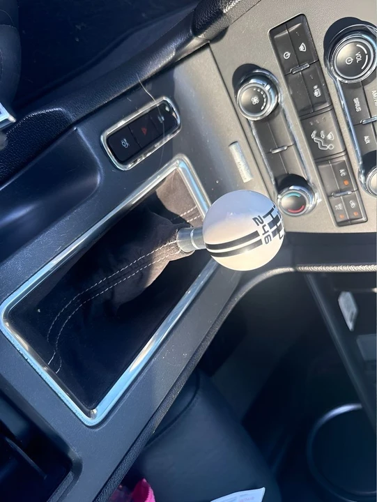 2012 Ford S197 Mustang - Image 12 of 15