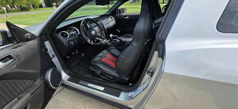 2012 Ford S197 Mustang - Image 6 of 8