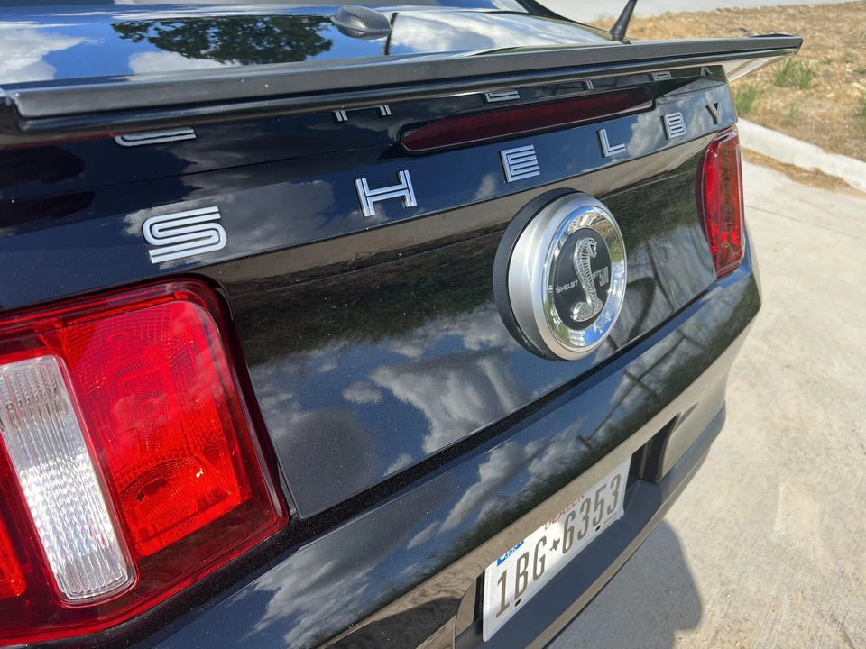 2012 Ford S197 II Shelby Mustang GT500 - Image 18 of 31