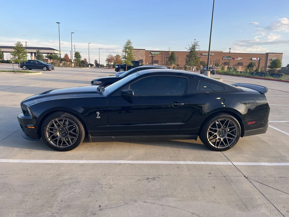 2012 Ford S197 II Shelby Mustang GT500 - Image 4 of 31