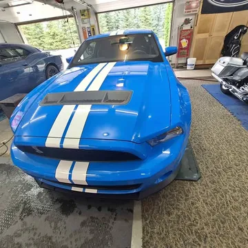 2012 Ford Mustang Shelby GT500 Coupe 2D