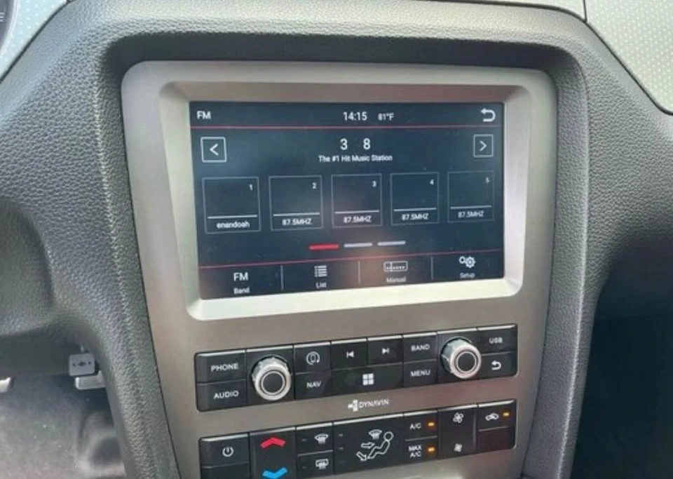 2012 Ford S197 Mustang - Image 13 of 18