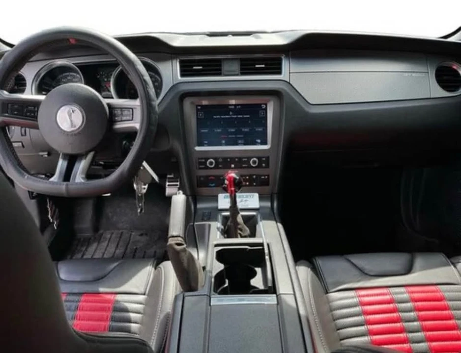 2012 Ford S197 Mustang - Image 9 of 18