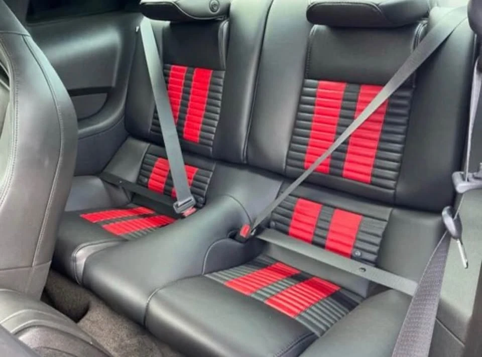 2012 Ford S197 Mustang - Image 10 of 18