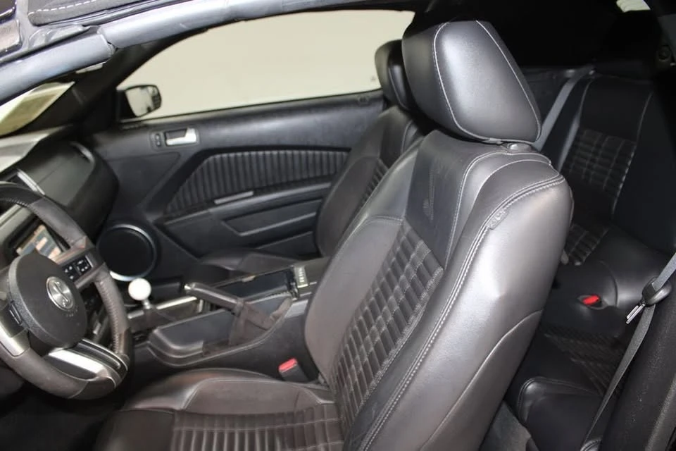 2012 Ford S197 Mustang - Image 5 of 10