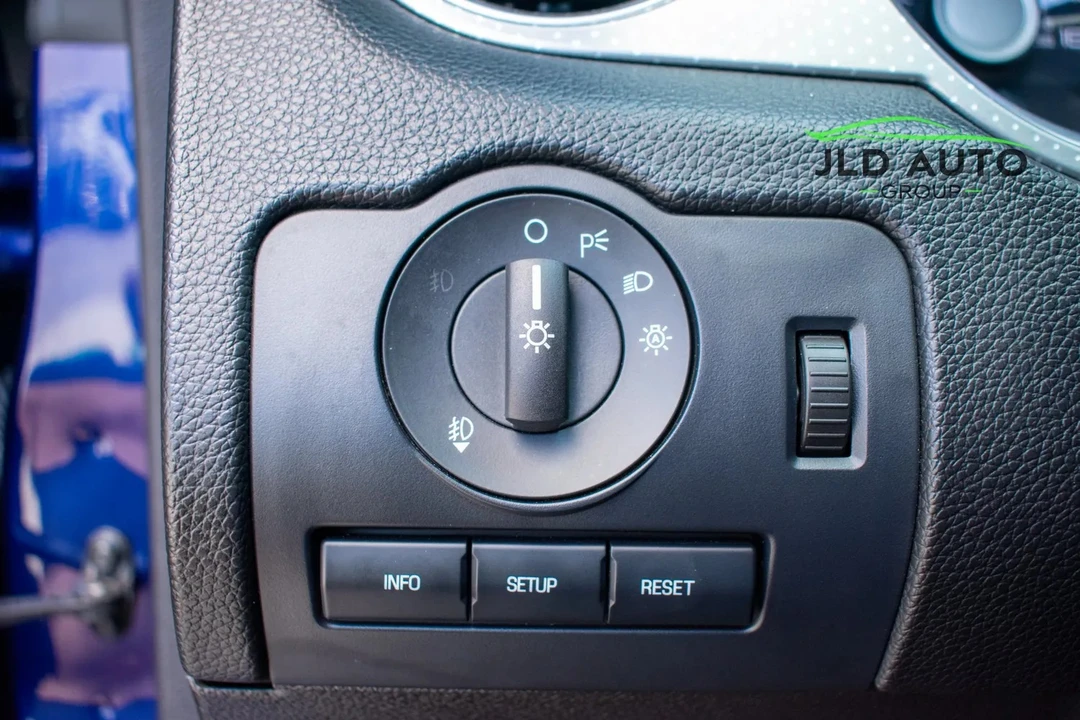 2012 Ford S197 Mustang - Image 25 of 31