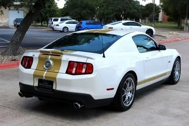 2012 Ford S197 Mustang - Image 8 of 26