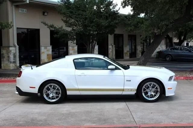 2012 Ford S197 Mustang - Image 9 of 26