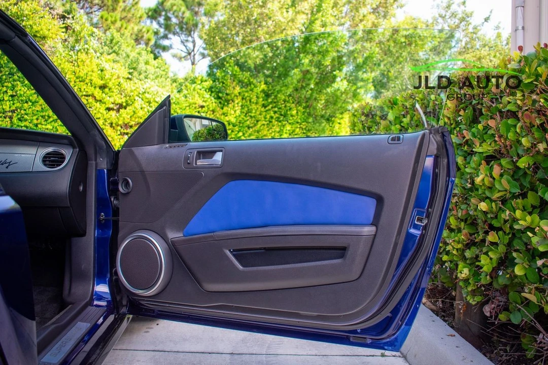 2012 Ford Mustang - Image 31 of 31