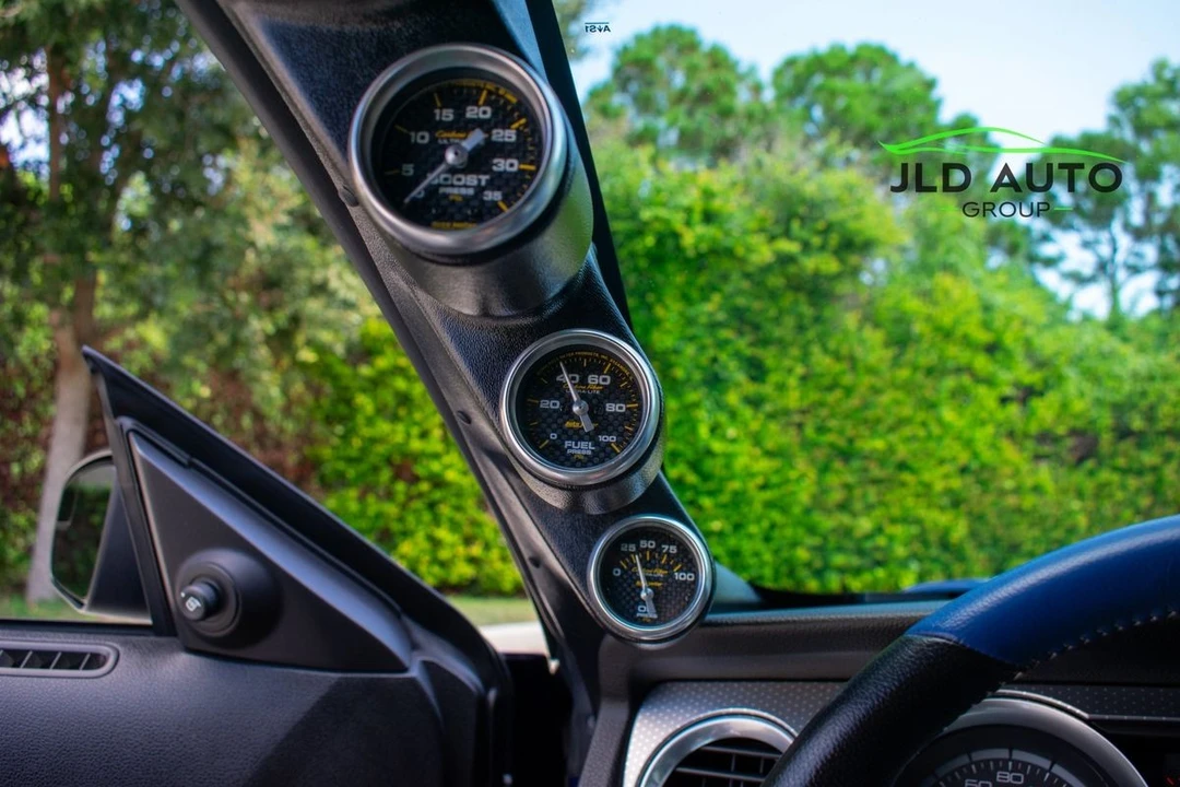 2012 Ford Mustang - Image 25 of 31