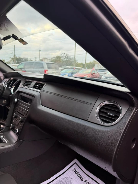 2012 Ford S197 Mustang - Image 10 of 17