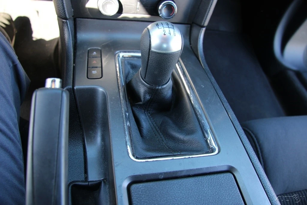 2012 Ford S197 Mustang - Image 17 of 21