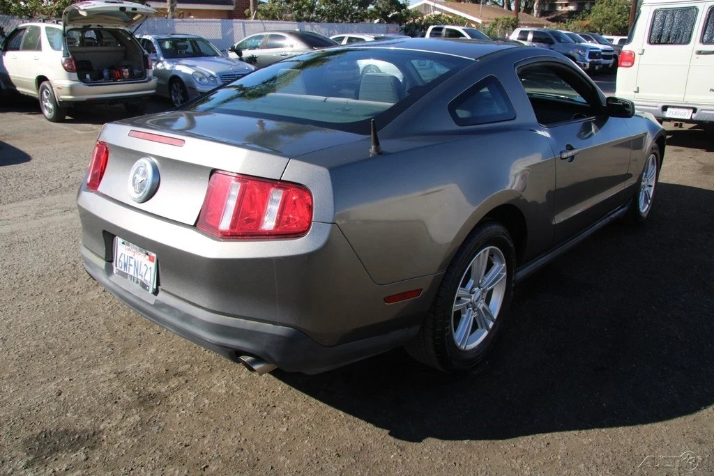 2012 Ford S197 Mustang - Image 6 of 21