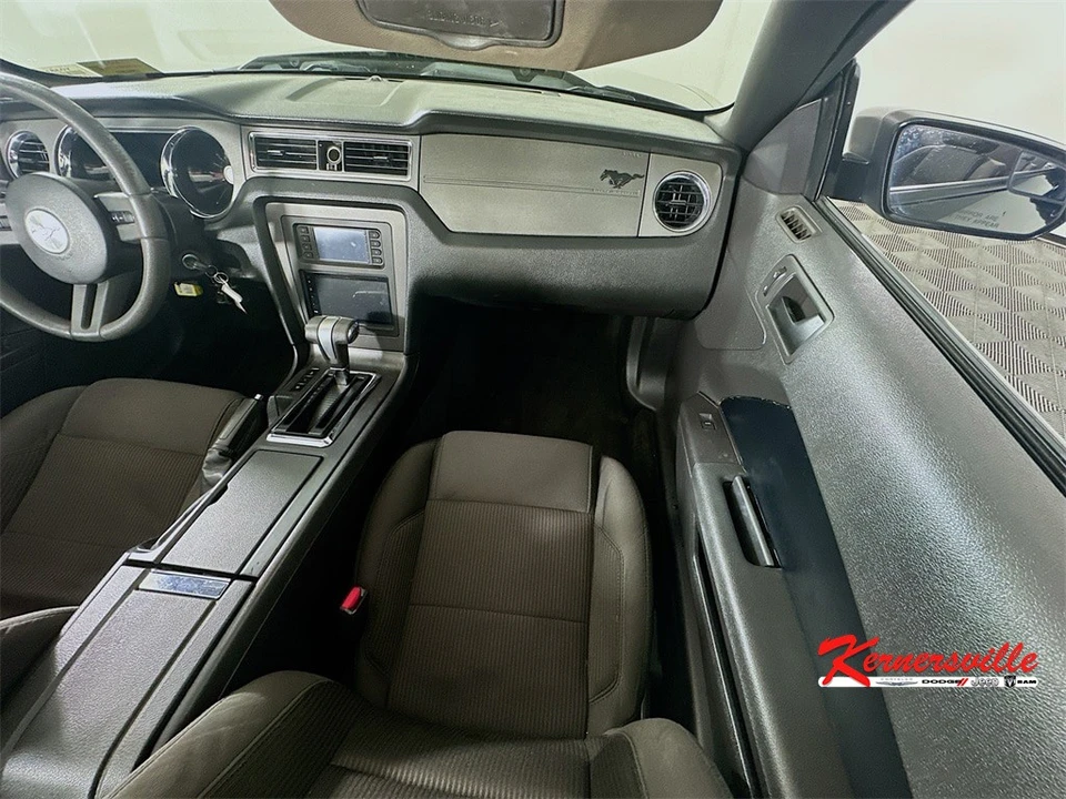 2012 Ford S197 Mustang - Image 11 of 21