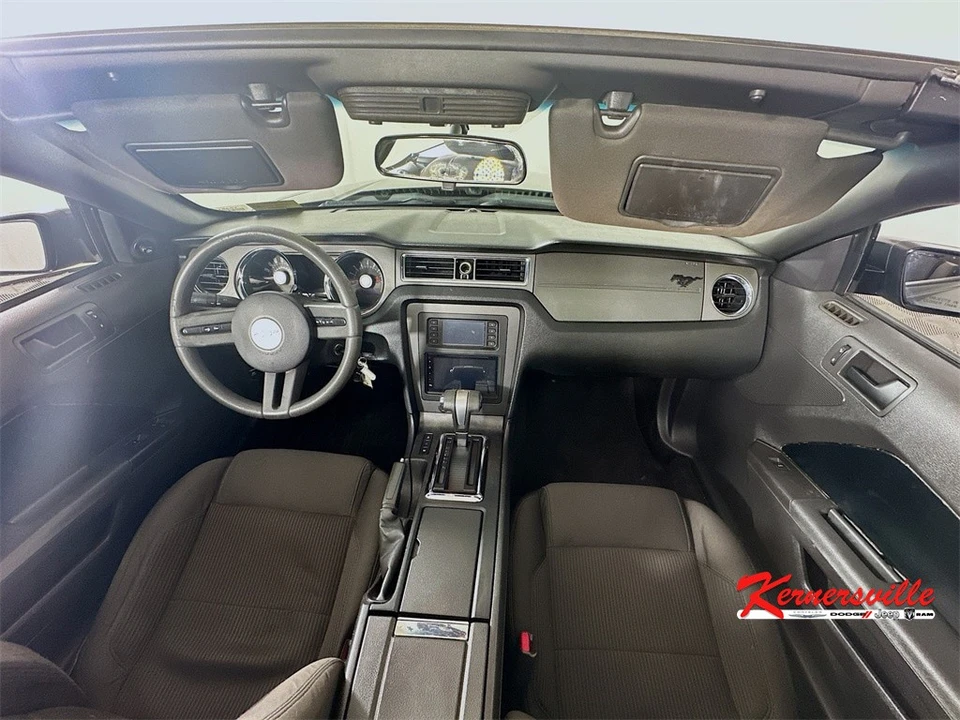2012 Ford S197 Mustang - Image 10 of 21