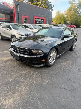 2012 Ford Mustang V6 2DR Fastback