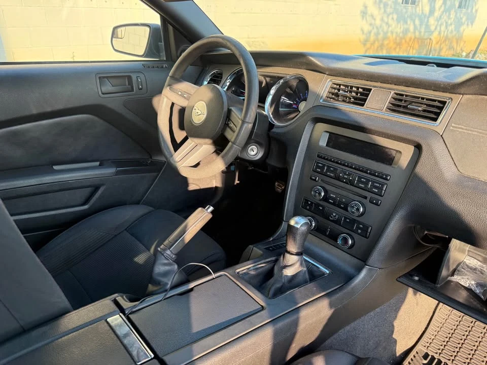 2012 Ford S197 Mustang - Image 12 of 19