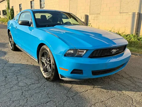 2012 Ford Mustang V6 2dr Fastback