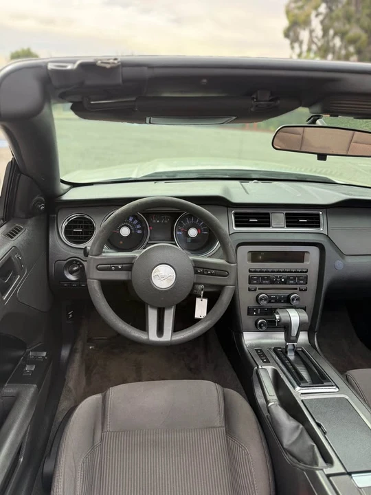 2012 Ford S197 Mustang - Image 7 of 9