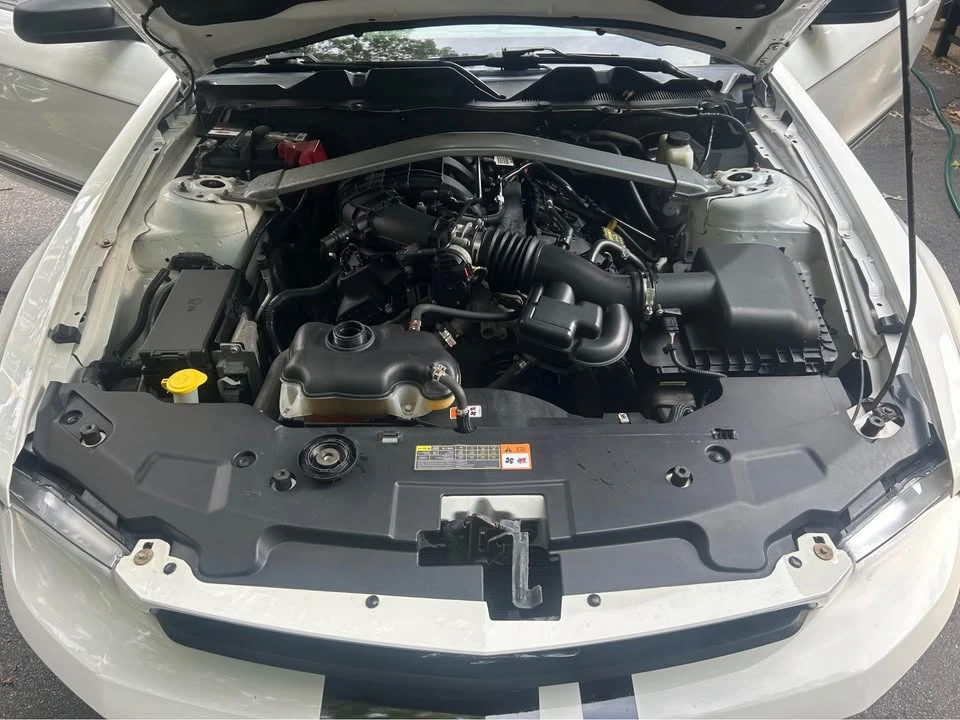 2012 Ford S197 Mustang - Image 9 of 13