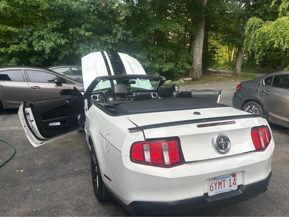 2012 Ford S197 Mustang - Image 2 of 13