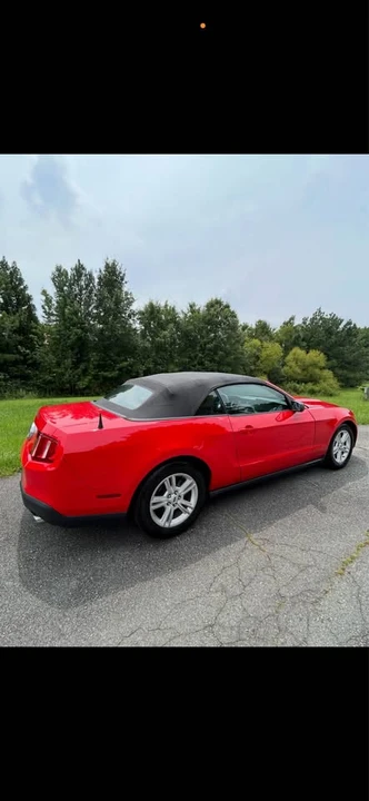 2012 Ford S197 Mustang - Image 7 of 9
