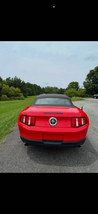 2012 Ford S197 Mustang - Image 6 of 9