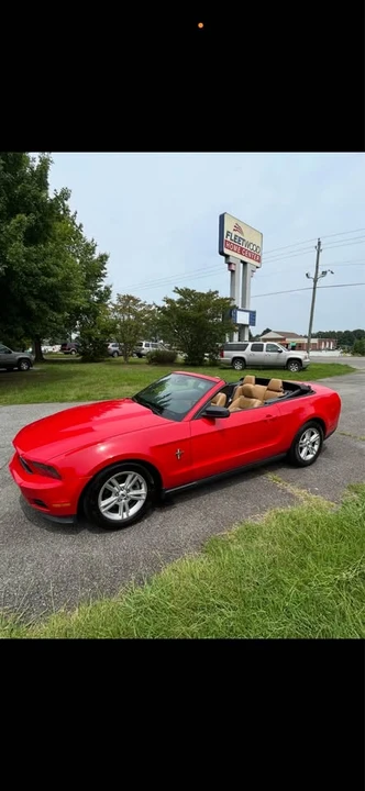 2012 Ford S197 Mustang - Image 2 of 9