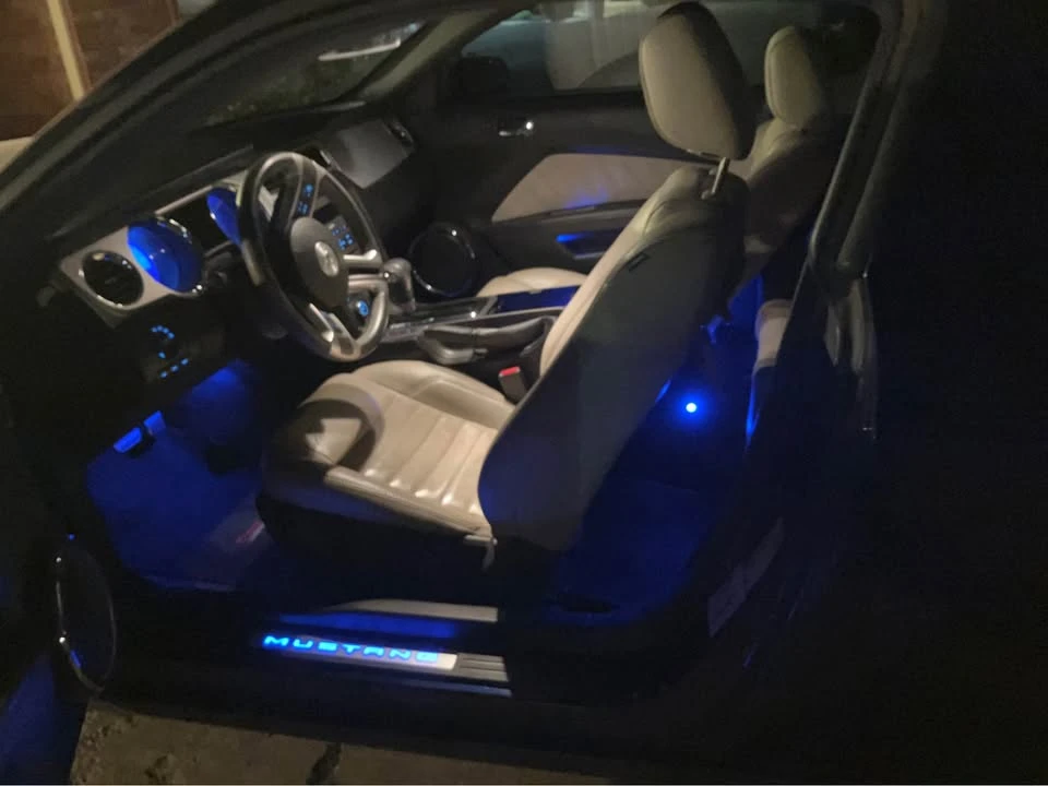 2012 Ford S197 Mustang - Image 6 of 6